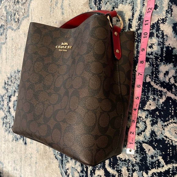 COACH 91512 TOWN BUCKET BAG IN SIGNATURE CANVAS BROWN 1941 RED - Picture 16 of 16